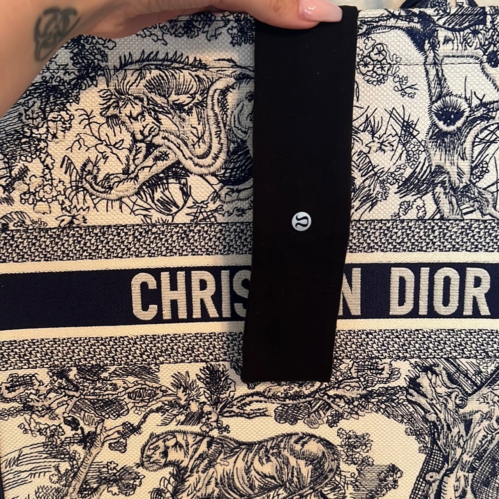 Lululemon headband